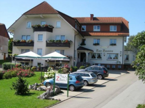 Gasthof-Ferienwohnung Zur Zweere